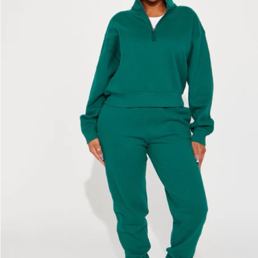 Fashion Nova green Track Pants & Joggers Set